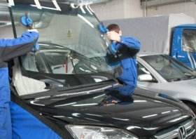 фото замена автостекла