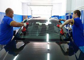 фото замена автостекла