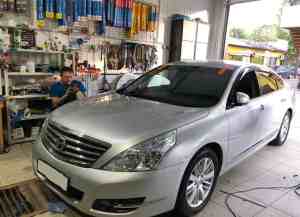 фото замена стекла ниссан