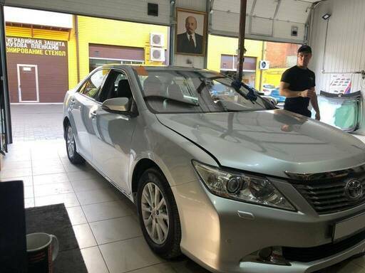 фото установка автостекла