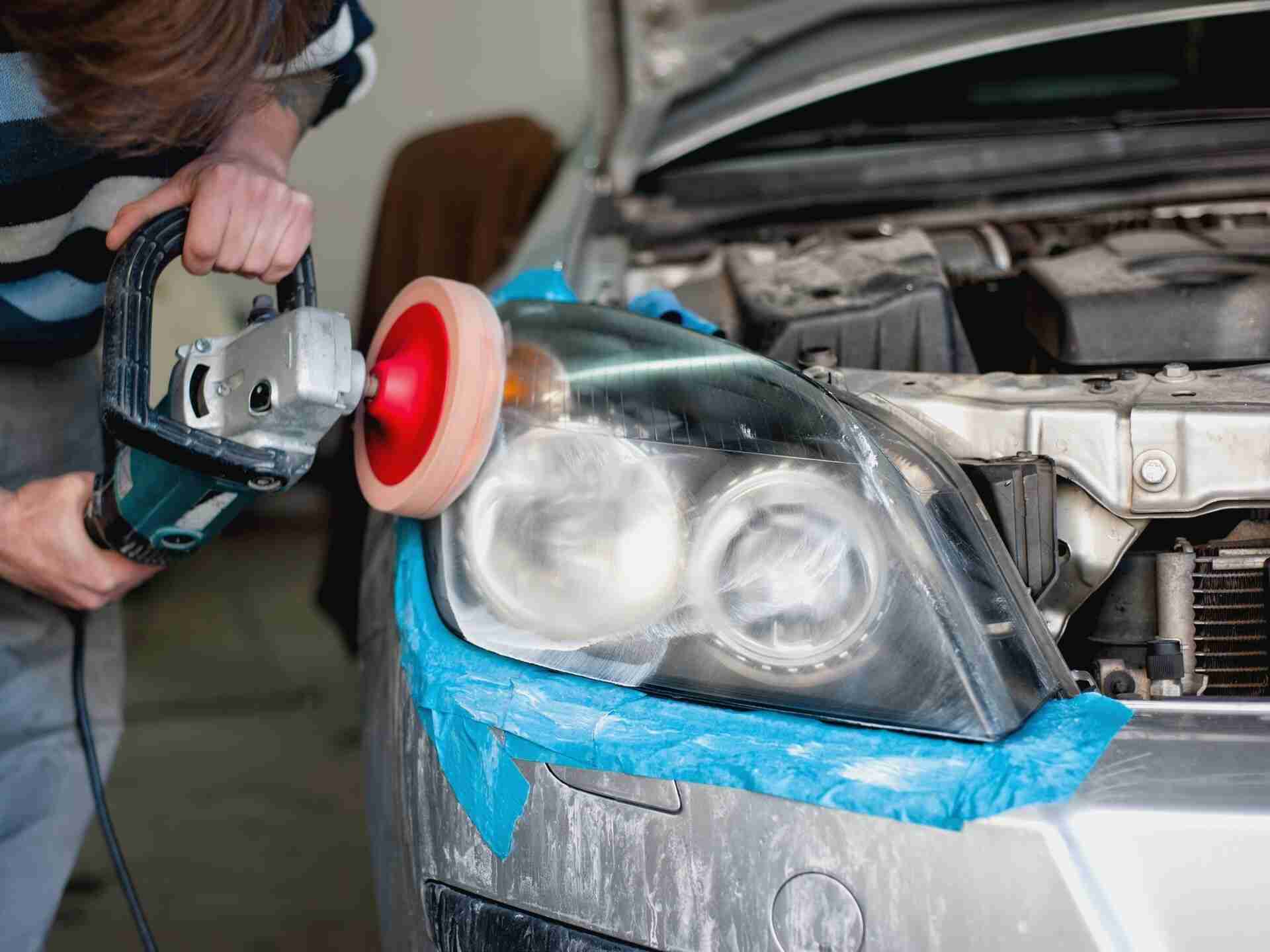 фото полировка фар автомобиля в краснодаре